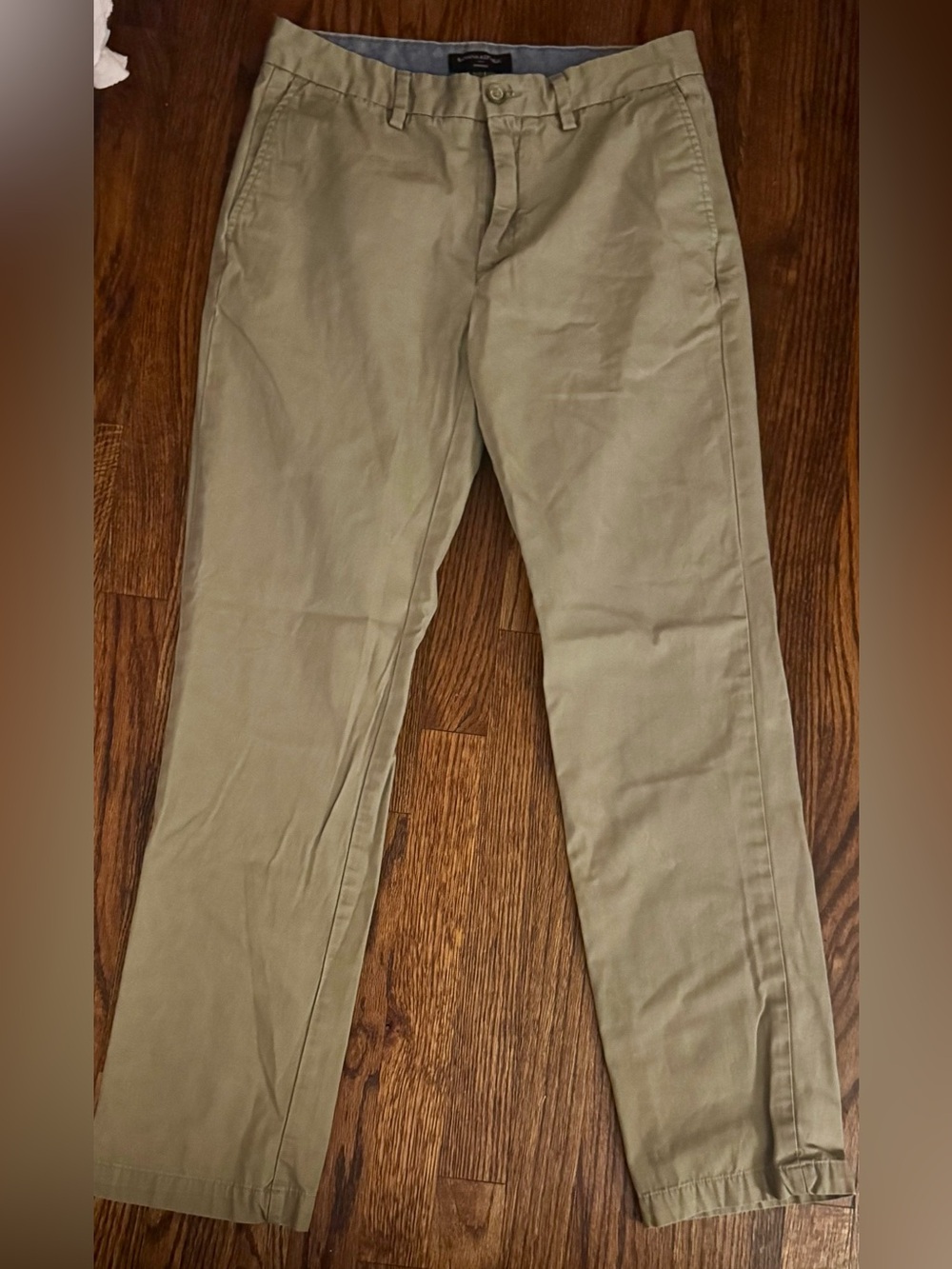Banana Republic Men's Chinos in Light Olive